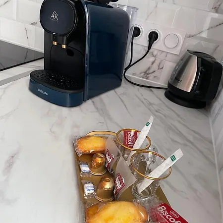 Le Requiem -terrasse -climatisation -gare Appartement Montluçon